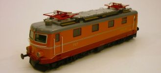 MTB Model H0PKPEP0528 - H0 - Elektrolok EP05 28, PKP, Ep. III